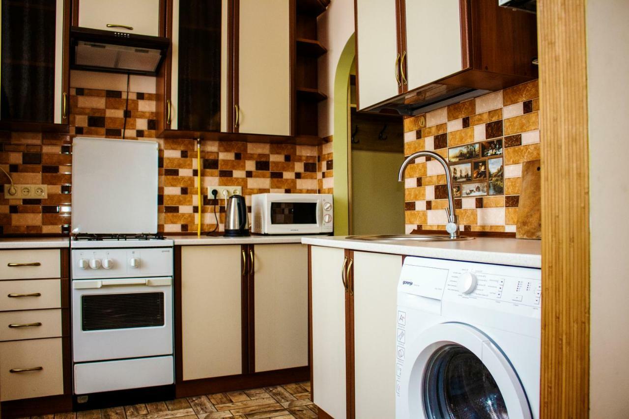 Квартира В Центрі Вулиця Балабана 29 Біля Краківського Ринку Leópolis Exterior foto